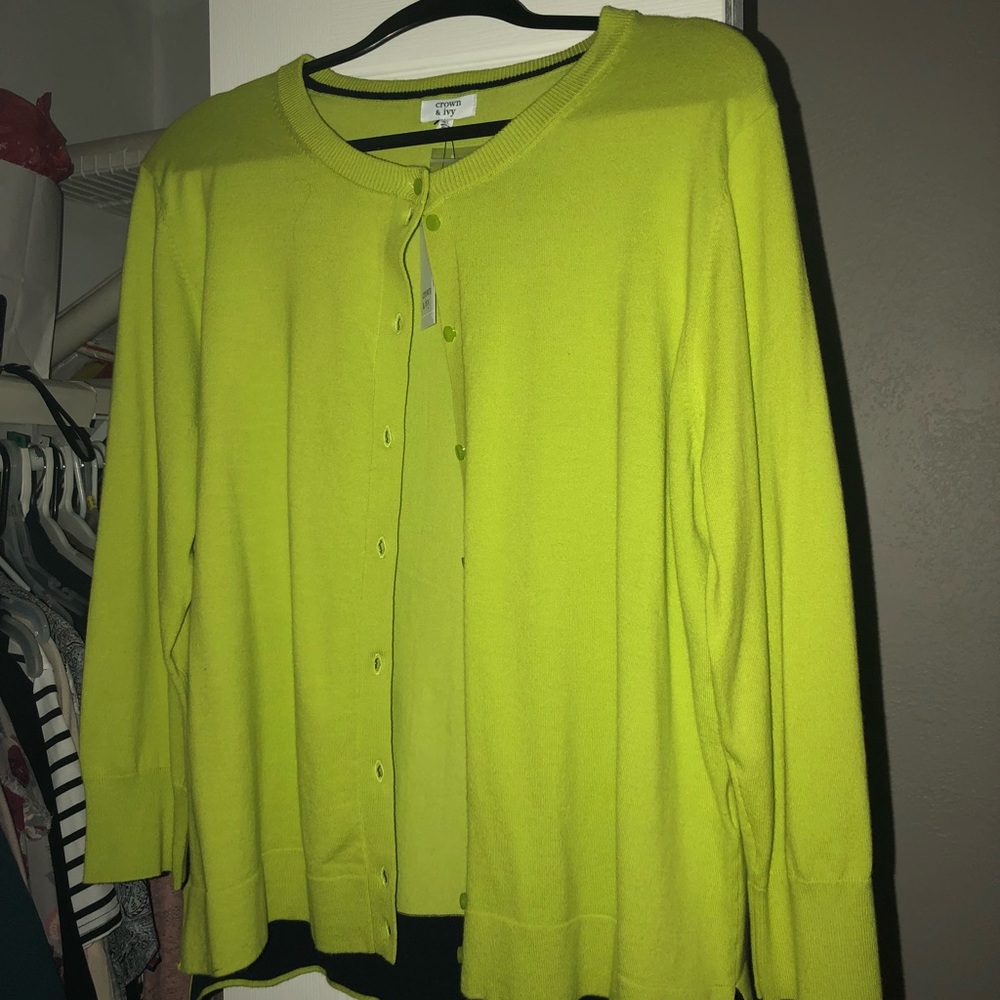 NWT Crown and Ivy Lime Cardigan💚